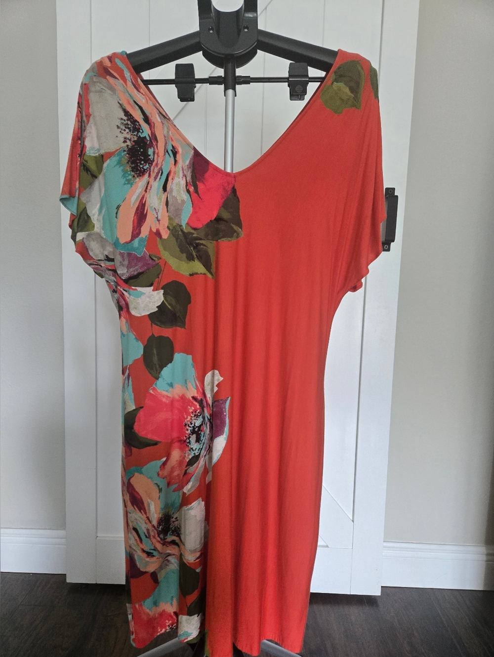 Tommy Bahama Coral Flutter Sleeve Floral Accent Dress L
